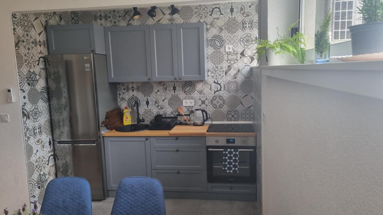Foreks Apartman Apartment มาคาร์สกา ภายนอก รูปภาพ